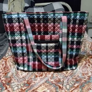Vera Bradley quilted tote